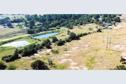 1080 County Road 213, Giddings, TX 78942 - Photo 8