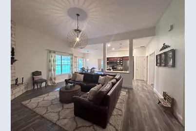 460 Tahitian Drive, Bastrop, TX 78602 - Photo 10