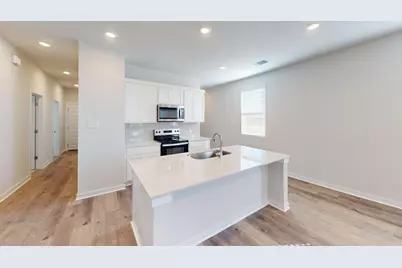 201 Fire Fox Way, Jarrell, TX 76537 - Photo 4