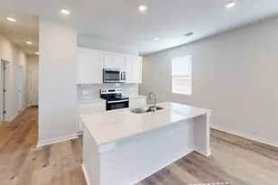 201 Firefox Wy, Jarrell, TX 76537 - Photo 4