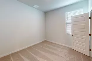 201 Firefox Wy, Jarrell, TX 76537 - Photo 14
