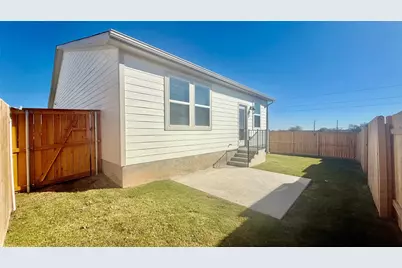 201 Fire Fox Way, Jarrell, TX 76537 - Photo 22