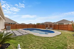 111 Crooked Trail, Bastrop, TX 78602 - Photo 30