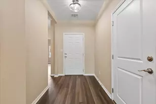 111 Crooked Trail, Bastrop, TX 78602 - Photo 4
