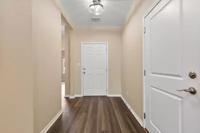 111 Crooked Trail, Bastrop, TX 78602 - Photo 4