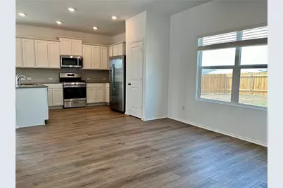 290 Silver Glen Drive, Kyle, TX 78640 - Photo 22