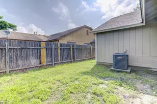 8202 West Gate Blvd, Austin, TX 78745 - Photo 20
