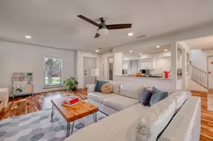 6600 Skycrest Dr, Austin, TX 78745 - Photo 10