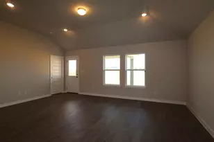 10209 Majestic Hawk Wy, Buda, TX 78610 - Photo 8