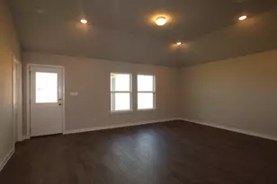 10209 Majestic Hawk Wy, Buda, TX 78610 - Photo 4