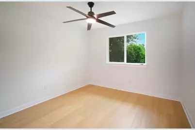 10219 W Rutland Village, Austin, TX 78758 - Photo 18