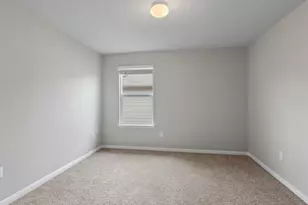 117 Stellamar Dr, Hutto, TX 78634 - Photo 14