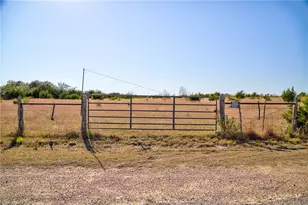 180 Nordic Ridge Rd, Bertram, TX 78605 - Photo 4