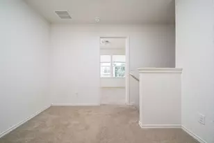 230 Debus Dr, Taylor, TX 76574 - Photo 12