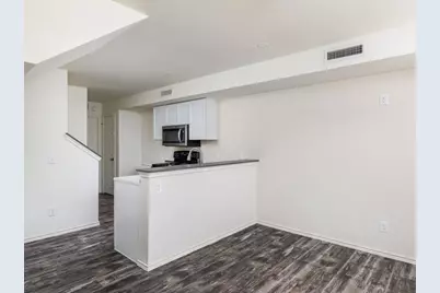 230 Debus Drive #101 B, Taylor, TX 76574 - Photo 8