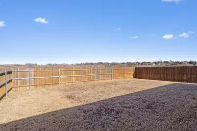 1644 T H Johnson Drive, Taylor, TX 76574 - Photo 26