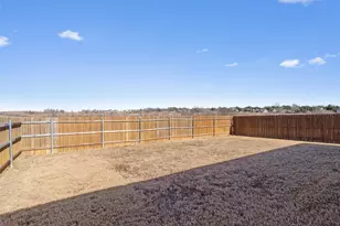 1644 T H Johnson Dr, Taylor, TX 76574 - Photo 26