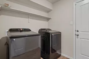 1644 T H Johnson Dr, Taylor, TX 76574 - Photo 22