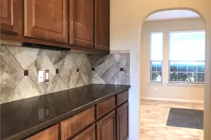 20625 Farm Pond Ln, Pflugerville, TX 78660 - Photo 6