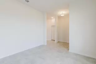 101 Falkland St, Hutto, TX 78634 - Photo 8