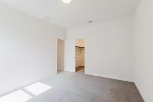 101 Falkland St, Hutto, TX 78634 - Photo 34