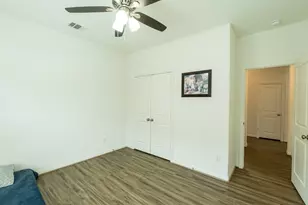 117 Skylark Ln, Hutto, TX 78634 - Photo 22