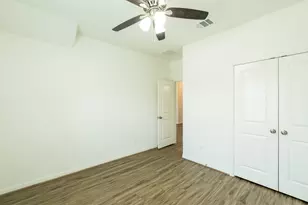 117 Skylark Ln, Hutto, TX 78634 - Photo 18