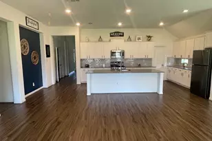 117 Skylark Ln, Hutto, TX 78634 - Photo 6