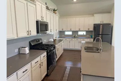 117 Skylark Lane, Hutto, TX 78634 - Photo 6