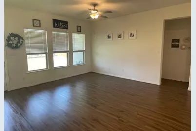 117 Skylark Lane, Hutto, TX 78634 - Photo 8