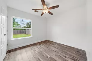 1317 Corona Dr, Austin, TX 78723 - Photo 26