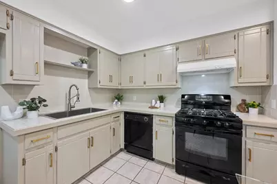 1511 Terrapin Court #B, Austin, TX 78746 - Photo 8