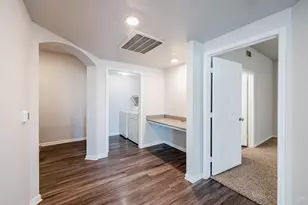 12215 Hunters Chase Dr, Austin, TX 78729 - Photo 8