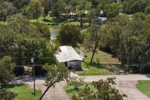 442 Big Bow, Smithville, TX 78957 - Photo 26