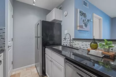 3204 Menchaca Road #303, Austin, TX 78704 - Photo 16