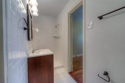 205 W 55th Street, Austin, TX 78751 - Photo 16