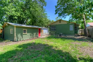 205 W 55th St, Austin, TX 78751 - Photo 26