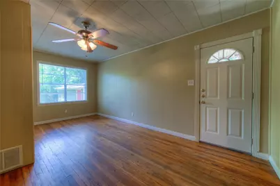 205 W 55th Street, Austin, TX 78751 - Photo 12