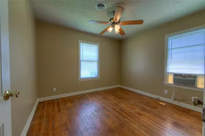 205 W 55th Street, Austin, TX 78751 - Photo 20