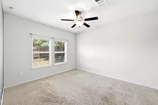 10240 Crescendo Ln, Austin, TX 78747 - Photo 16