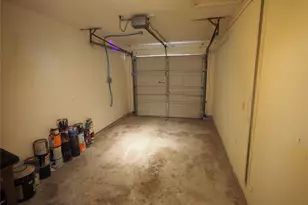 809 Maryland Dr, Austin, TX 78758 - Photo 10