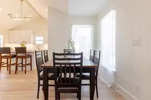 605 Wilmes Dr, Austin, TX 78752 - Photo 16