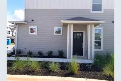 1614 Roseburg Lane, Austin, TX 78754 - Photo 4