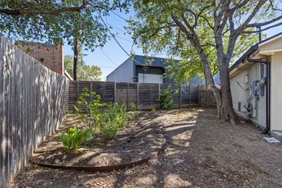 7808 Northwest Drive, Austin, TX 78757 - Photo 32