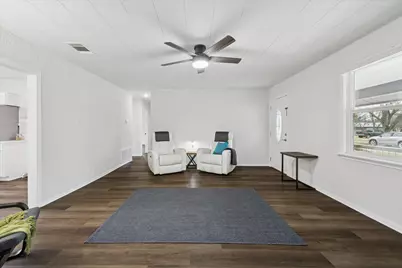 210 Fallwell Street, Liberty Hill, TX 78642 - Photo 4