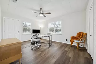 210 Fallwell St, Liberty Hill, TX 78642 - Photo 14