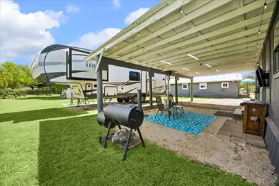 210 Fallwell Street, Liberty Hill, TX 78642 - Photo 18