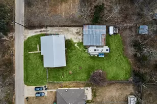 210 Fallwell St, Liberty Hill, TX 78642 - Photo 26