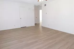 1002 Southwalk St, Georgetown, TX 78626 - Photo 2