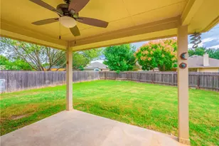 2206 Boneset Trail, Round Rock, TX 78665 - Photo 32